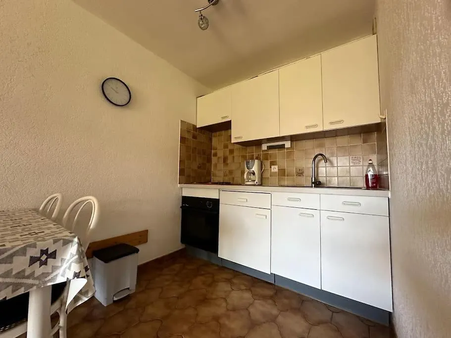 Apartment Appartement A L'Argentiere Proche Des Plages La Londe-les-Maures
